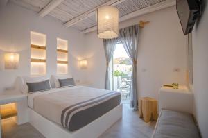 Yialos Ios Hotel Ios Greece