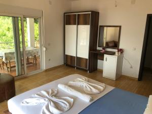 Casa Mila apartments & bungalows