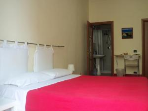 B&B CARAVAGGIO basic rooms near Ortigia