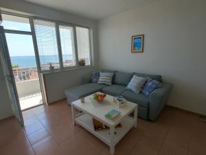 Apartment in St. Vlas with terrace