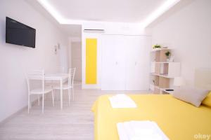 Charme & Chic Studios - Bari Centro