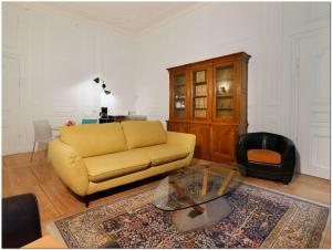 Appartements Appartement Le 22 - Colmar Centre Parking Privatif en option : photos des chambres