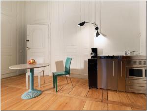 Appartements Appartement Le 22 - Colmar Centre Parking Privatif en option : photos des chambres