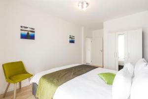 Top Floor View Penthouse