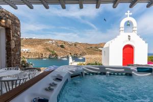 Etesians Suites & Villas