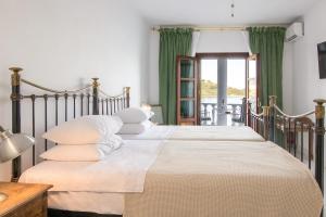 Superior Suite with Sea View - Double Bed or Twin