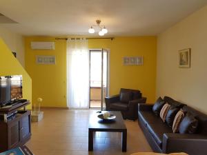 Glyfada Two Floor Maisonette AA2G 59 Corfu Greece