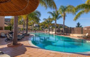 LuzBay 2 Bed Apartment