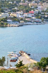 GOLDEN STAR Aegina Greece