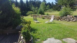 Sejours chez l'habitant chambre a la campagne Saint Andre de Chalencon : photos des chambres