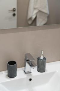 Absolute Athens ΙΧ