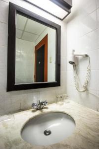 Microtel by Wyndham Batangas