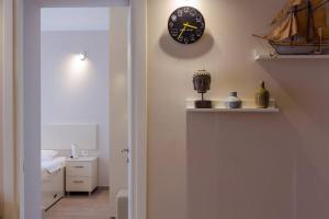 Wehost Apartment in Orbi tower