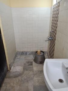 hotel sangeeth lodging