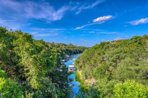 obrázek - Peaceful Retreat on Quiet Cove on Lake Travis