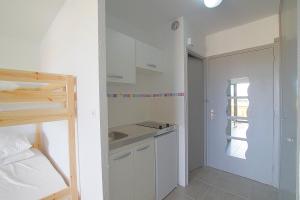 Studio moderne avec parking et piscine- 313