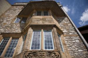 Sundial House