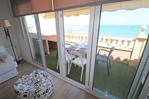 Ático duplex de lujo frente al mar 1ª linea playa