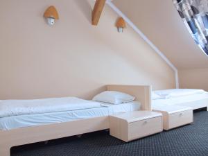 3 star hotell Hotel Kęszyca Leśna Kęszyca Poola