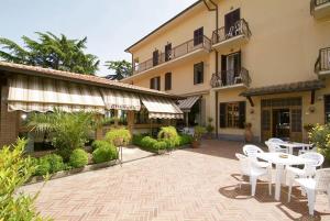 2 hvězdičkový hotel Albergo Villa Maria Bracciano Itálie