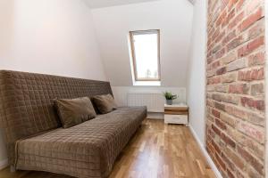 Oliva Park Rentyear Apartments