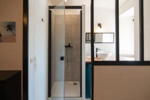 Maisons de vacances La Vermeillade Maxi-Jacuzzi & Terrasse prives a 7 mn de Sommieres : photos des chambres