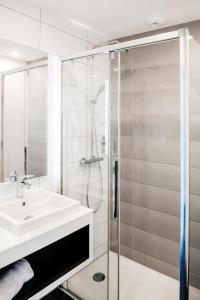 Hotels Logis Hotel Restaurant Au Lion Rouge : photos des chambres
