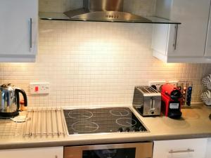 Bards Nest, Crucible Apartment, FREE private parking, 3 mins walk to Birthplace