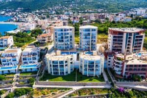 4 stern appartement Sky Fort Apartments Dobra Voda Montenegro