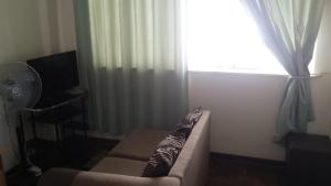 Afrocentric Rosch Accommodation