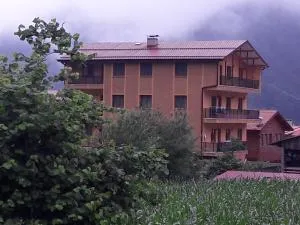 Salegan Pansiyon - 乌宗