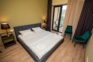 Central Luxury new apartment in Tbilisi