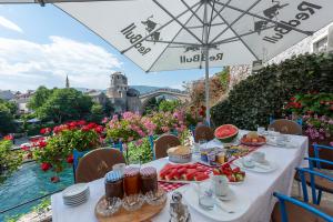 3 stern pension Guest House Mostar Terrace Mostar Bosnien und Herzegowina