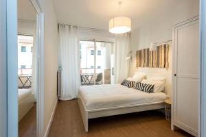 Appartements Premiere ligne de plage, face a la mer : photos des chambres