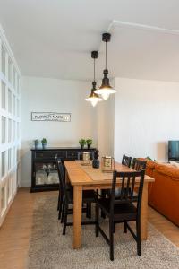 Première ligne de plage, face à la mer