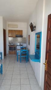 Aeolos Hotel Apartments Lakonia Greece