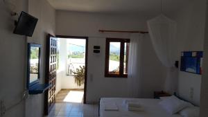 Aeolos Hotel Apartments Lakonia Greece