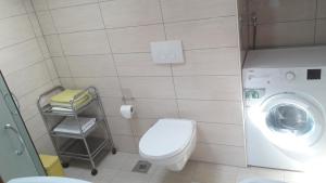 Two-Bedroom Apartment room in Apartmani Žilić