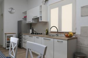 Two-Bedroom Holiday Home room in Secluded fisherman's cottage Cove Prapratna - Prapatna (Brac) - 17608