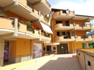 Appartement Mansarda da Dani Brolo Italien