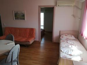 Apartments Ivelin