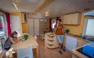 Campings Camping Marina Plage : Mobile Home 3 Chambres Confort 