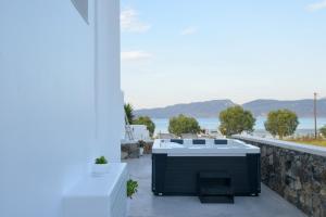 Ostria Hotel  Milos Greece