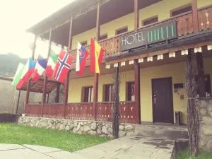 Daeli Hotel - Mestia