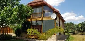 Two Floors House on Chernomorskaya - Kishla