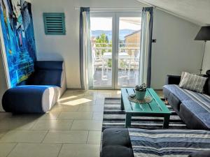 Apartment TJK 