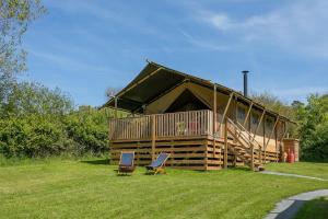 Birch Tent room in Valleyside Escapes