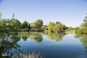 PARADISE CHALLETS AND CAMPING