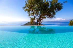 CAVE VILLAS Lefkada Greece