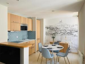 Appartements L'Escale au Coeur du Vieux Port de Marseille : photos des chambres